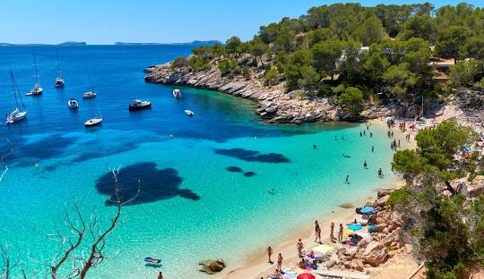 is smoking weed in Ibiza spain legal